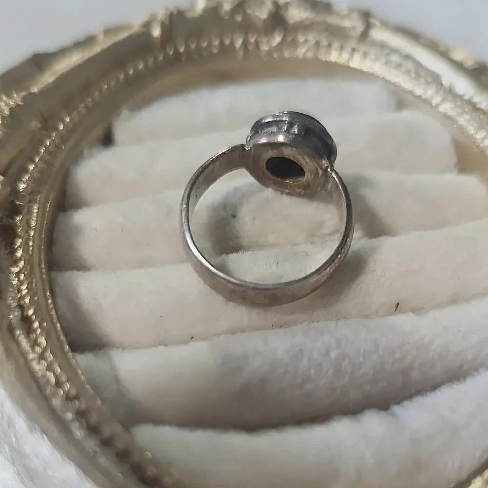 Sterling Silver Vintage Ring Size 5